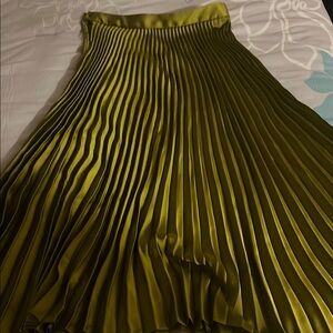 Zara Satin Olive A-Line Skirt